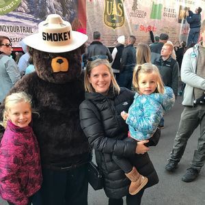 Meet your Posher, Elizabeth